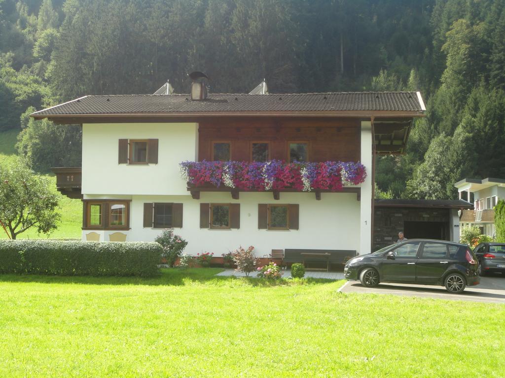 Landhaus Theresia Appartamento Fügen Esterno foto