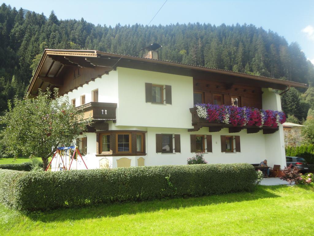 Landhaus Theresia Appartamento Fügen Esterno foto