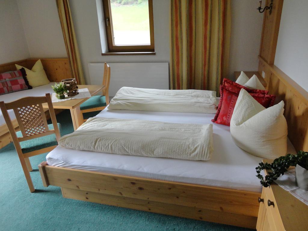 Landhaus Theresia Appartamento Fügen Camera foto